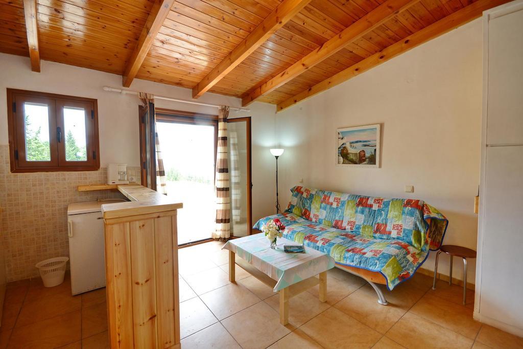 Studio Tasos Gáios Habitación foto