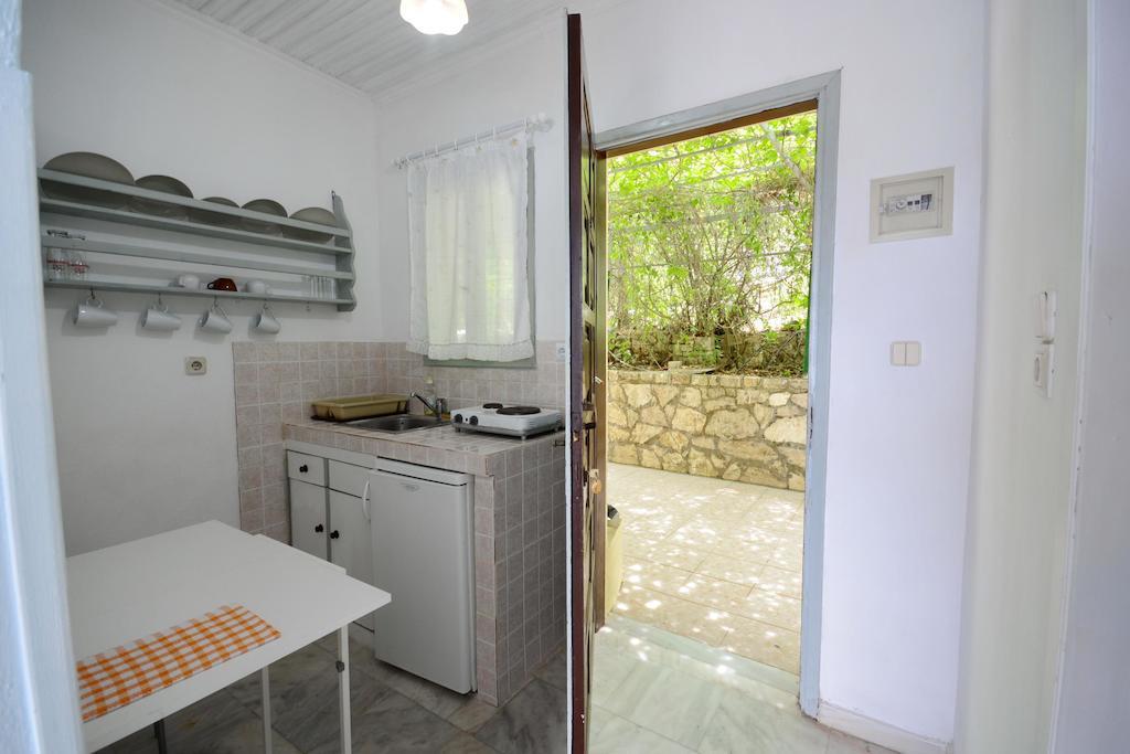 Studio Tasos Gáios Habitación foto